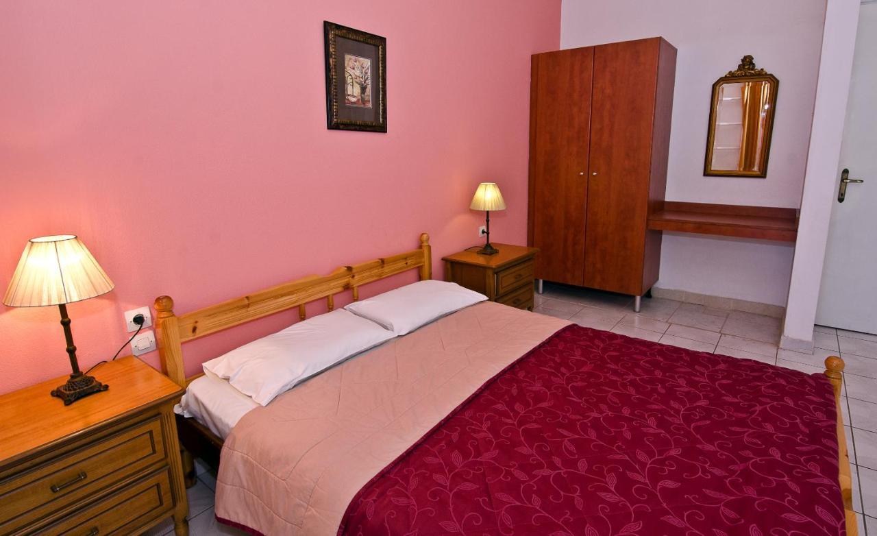 Zaneta Hotel & Apartments Нео-Клима Экстерьер фото