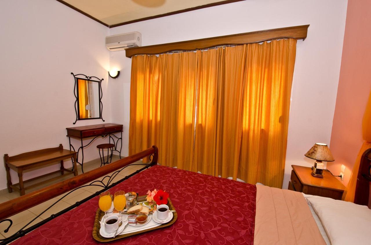 Zaneta Hotel & Apartments Нео-Клима Экстерьер фото