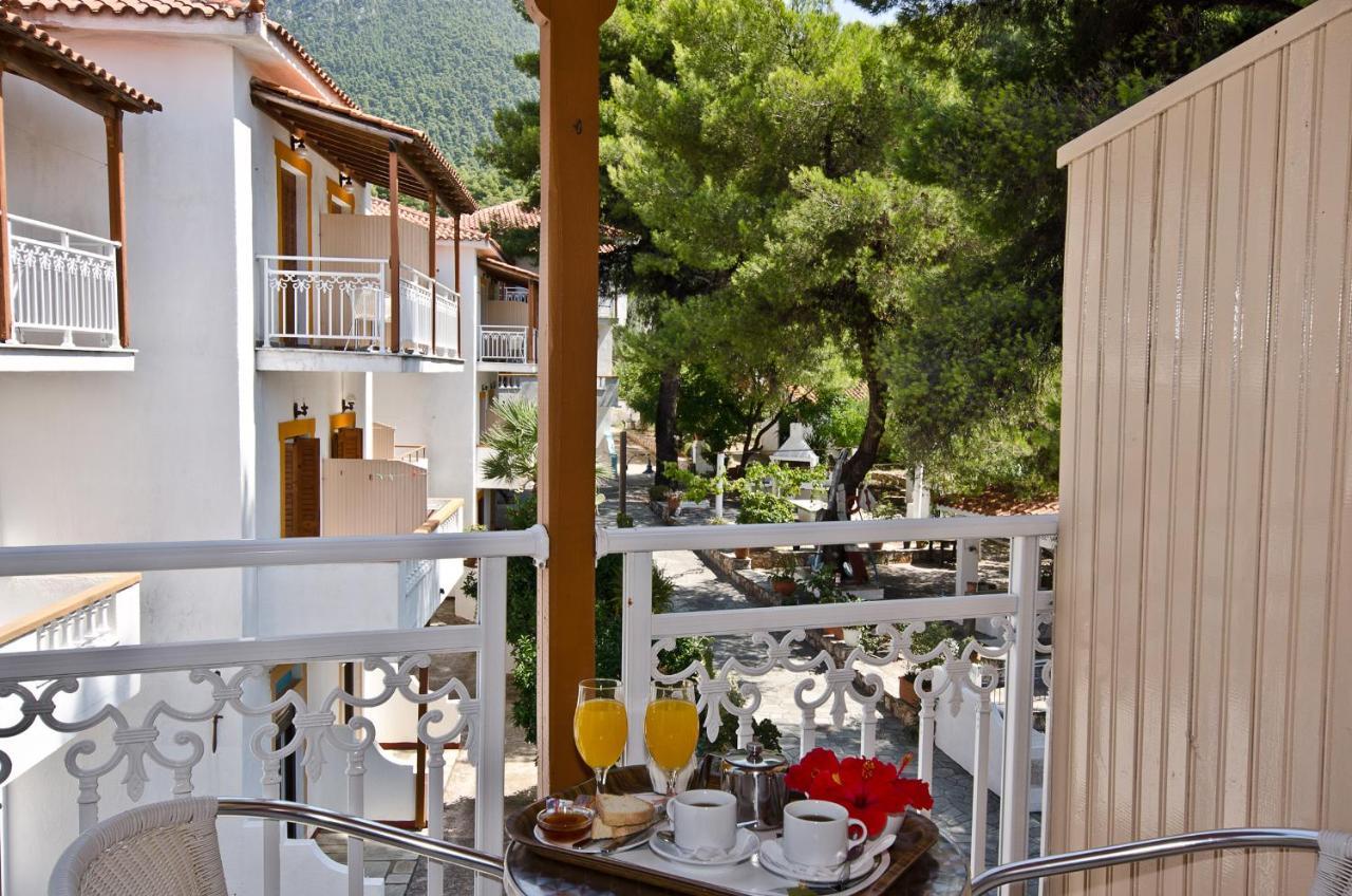 Zaneta Hotel & Apartments Нео-Клима Экстерьер фото